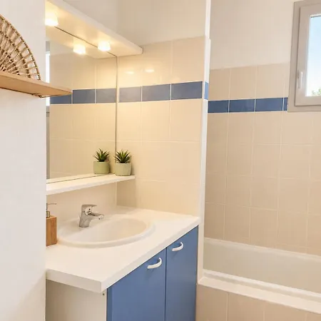 Apartamento Ardèche Horizon, Climatisé Avec Terrasse, Piscine Et Parking *